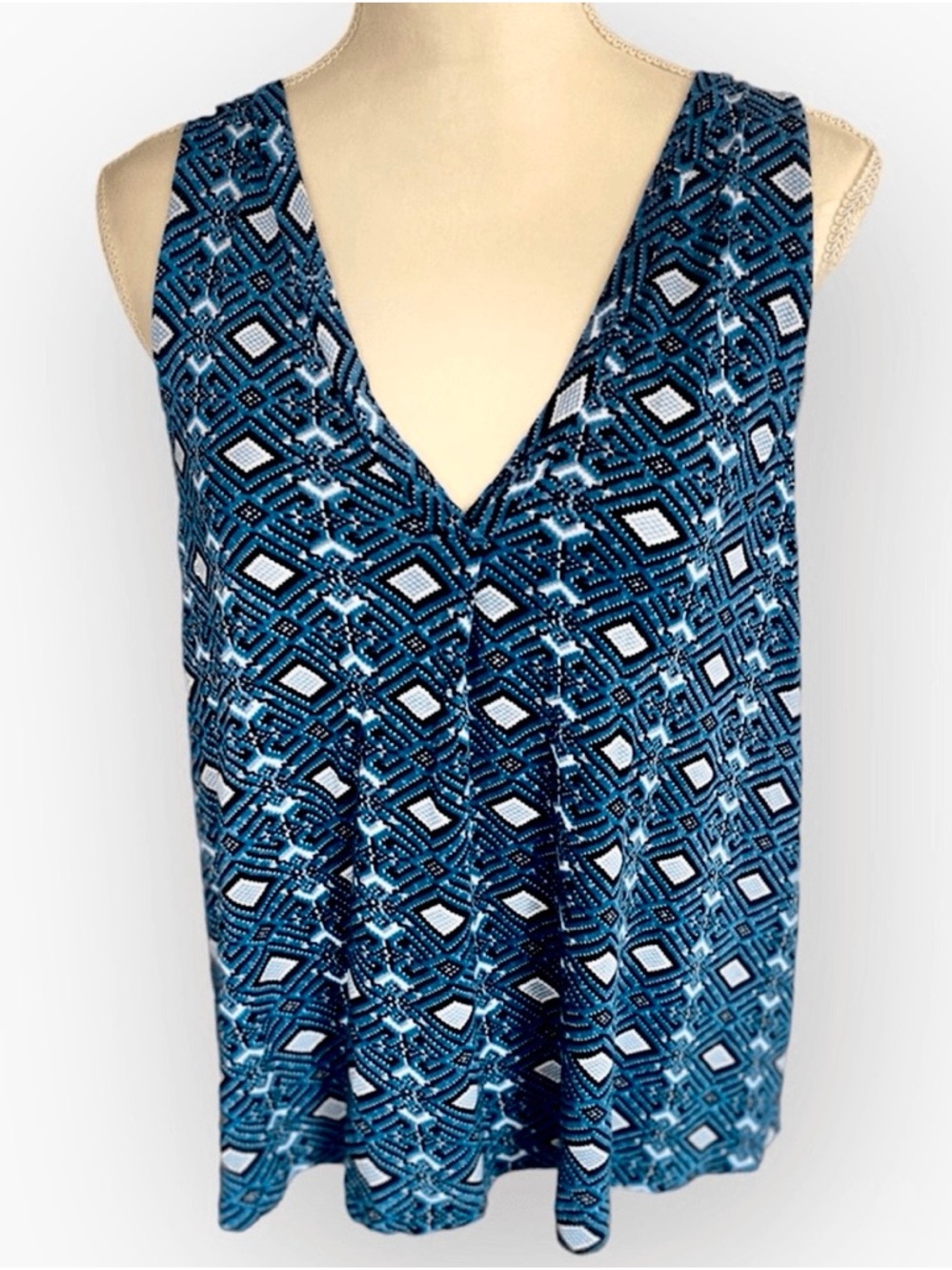 Joie Blue Geometric V-Neck Sleeveless Top
